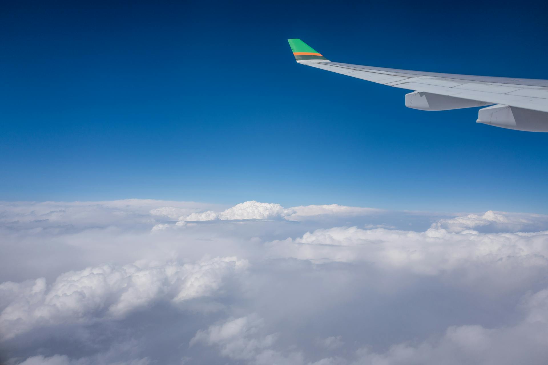 pexels maxchen2k 18090324